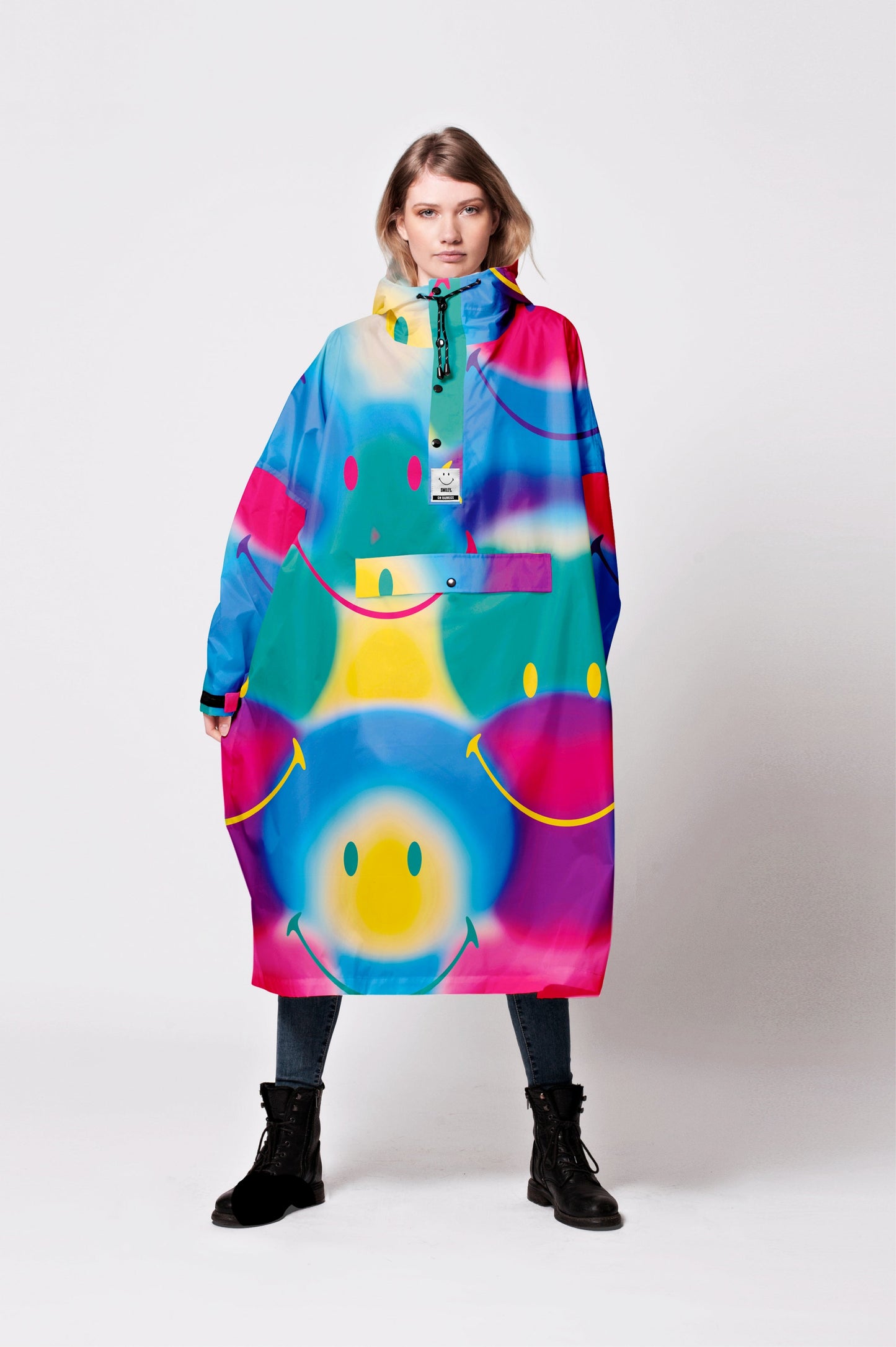 Rainbow Art x Smiley - Rain Poncho