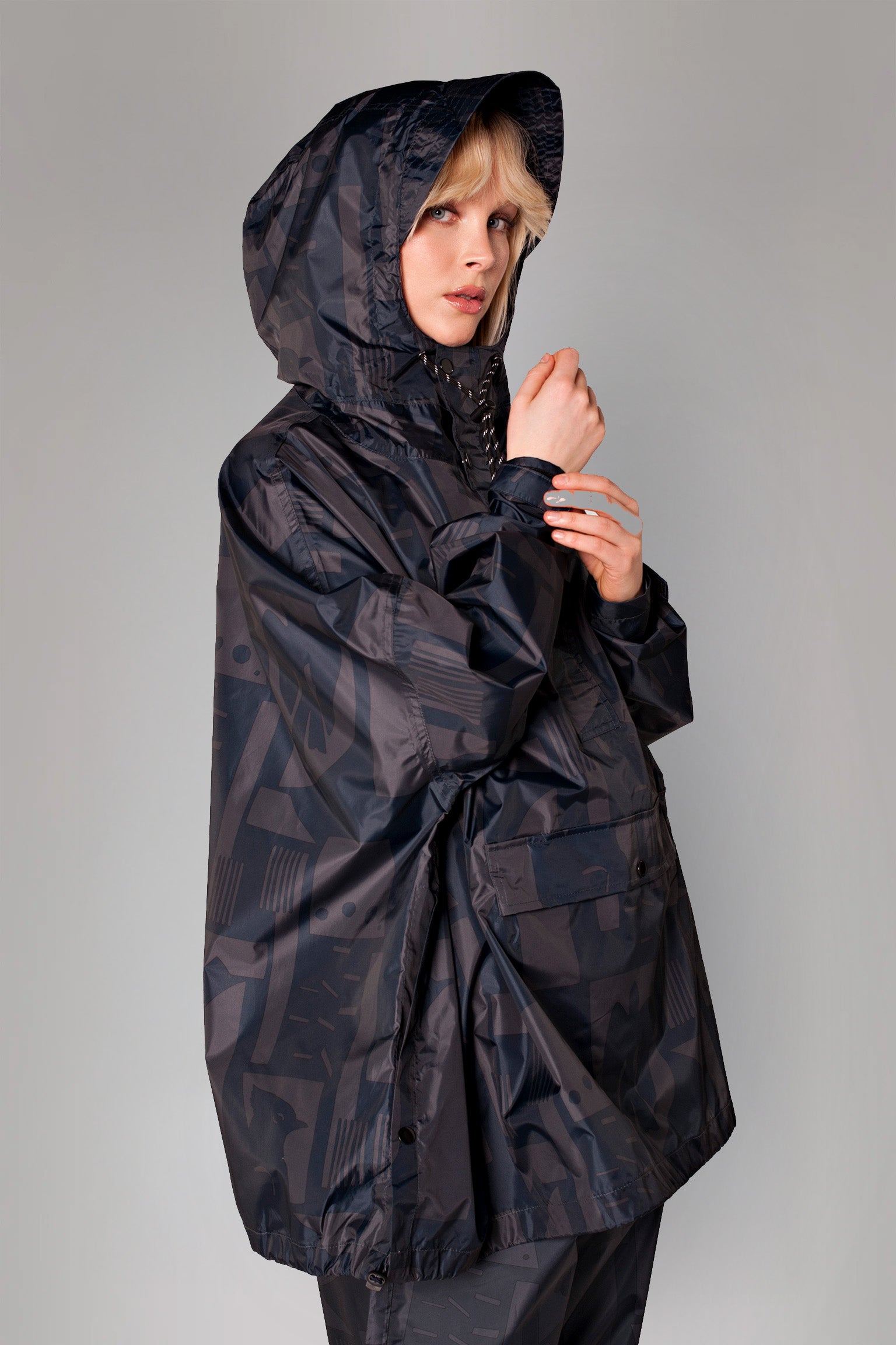 Image of Back to Black - Anorak